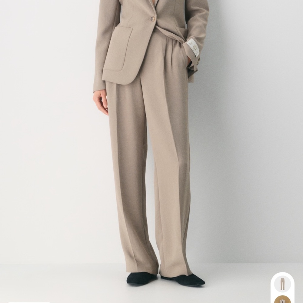 Aritzia Effortless Pant New